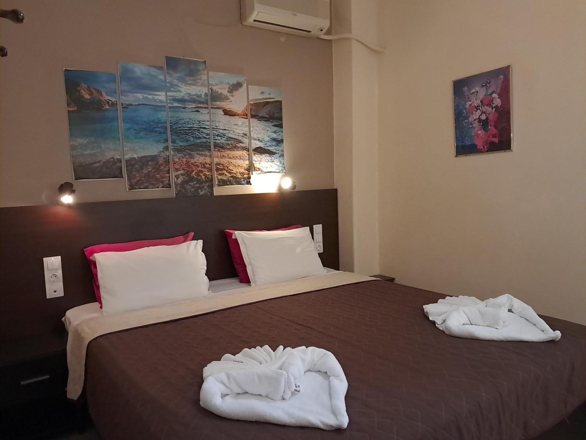 Gorgona Hotel Patitiri  Bagian luar foto