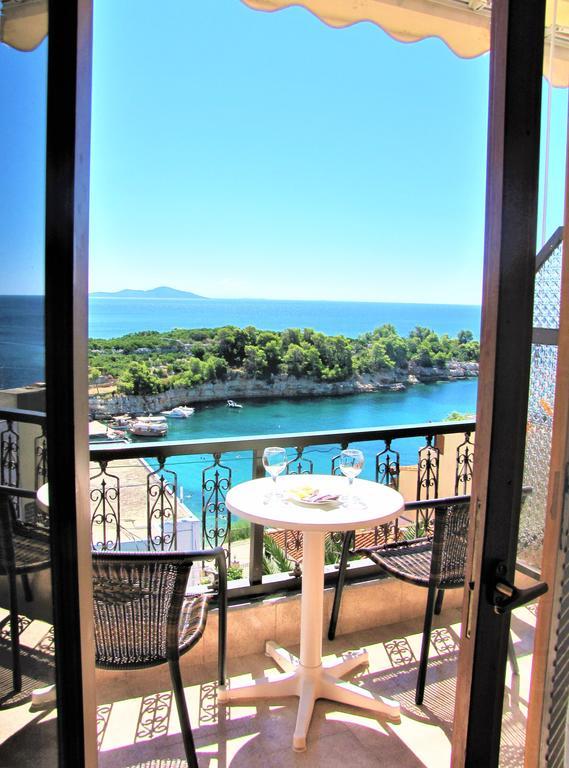 Gorgona Hotel Patitiri  Bagian luar foto