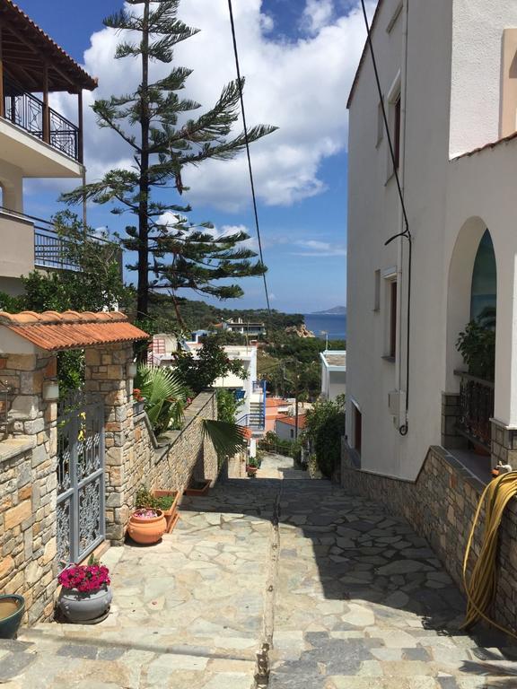 Gorgona Hotel Patitiri  Bagian luar foto