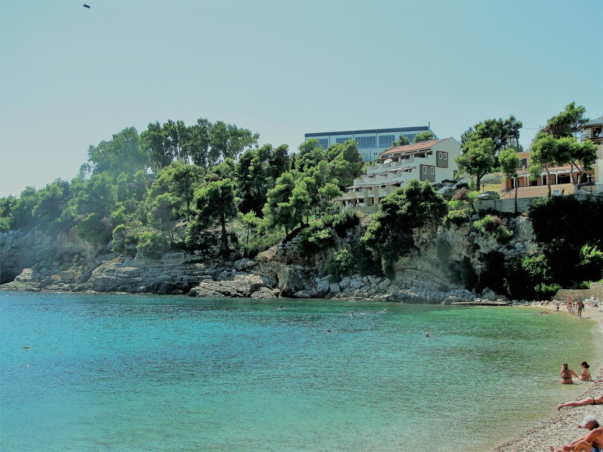 Gorgona Hotel Patitiri  Bagian luar foto