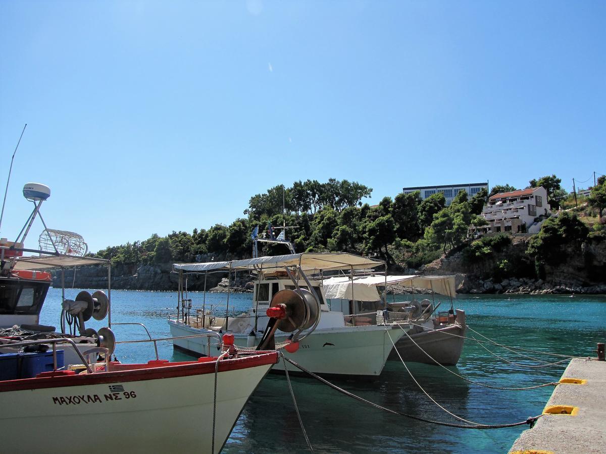 Gorgona Hotel Patitiri  Bagian luar foto