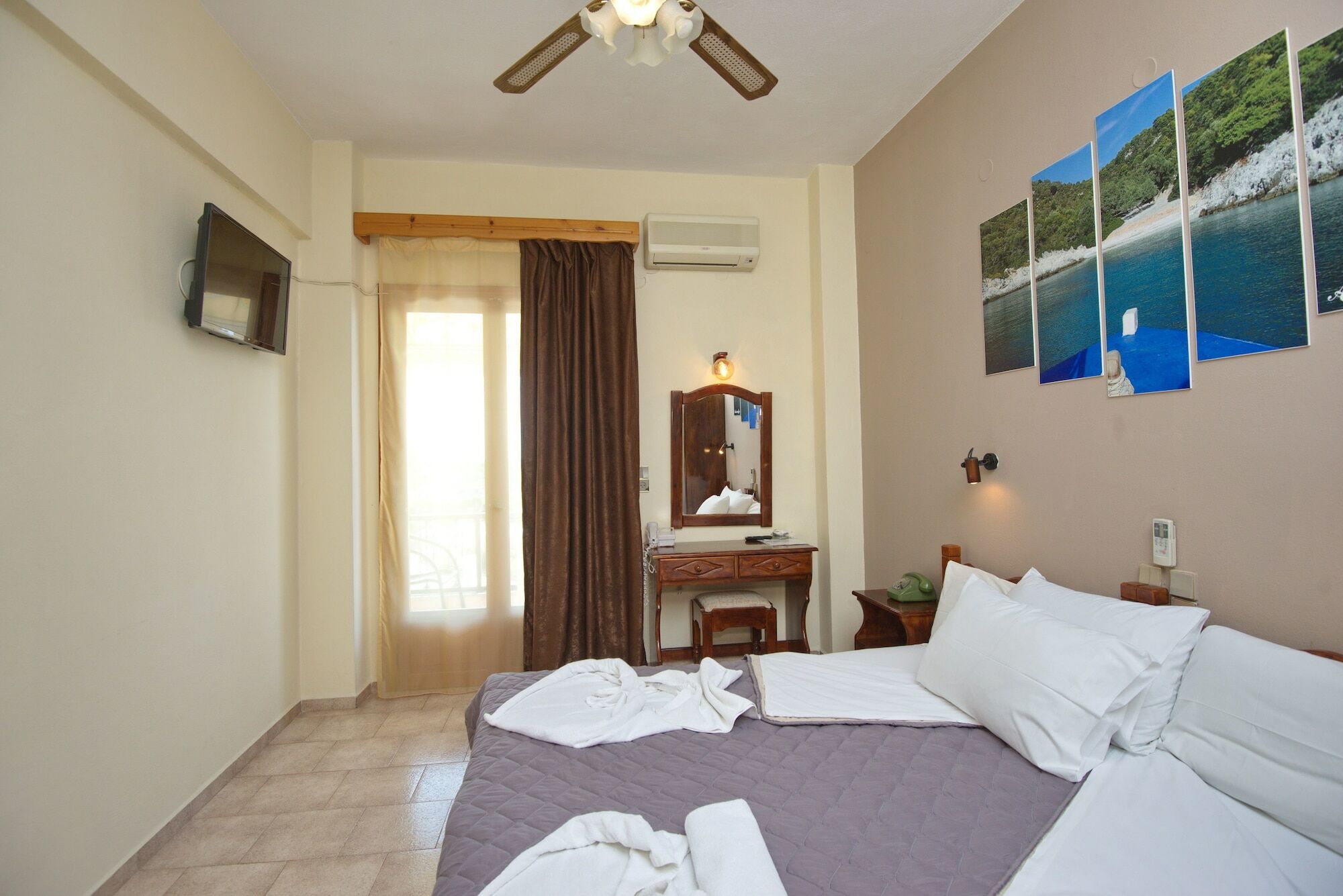 Gorgona Hotel Patitiri  Bagian luar foto