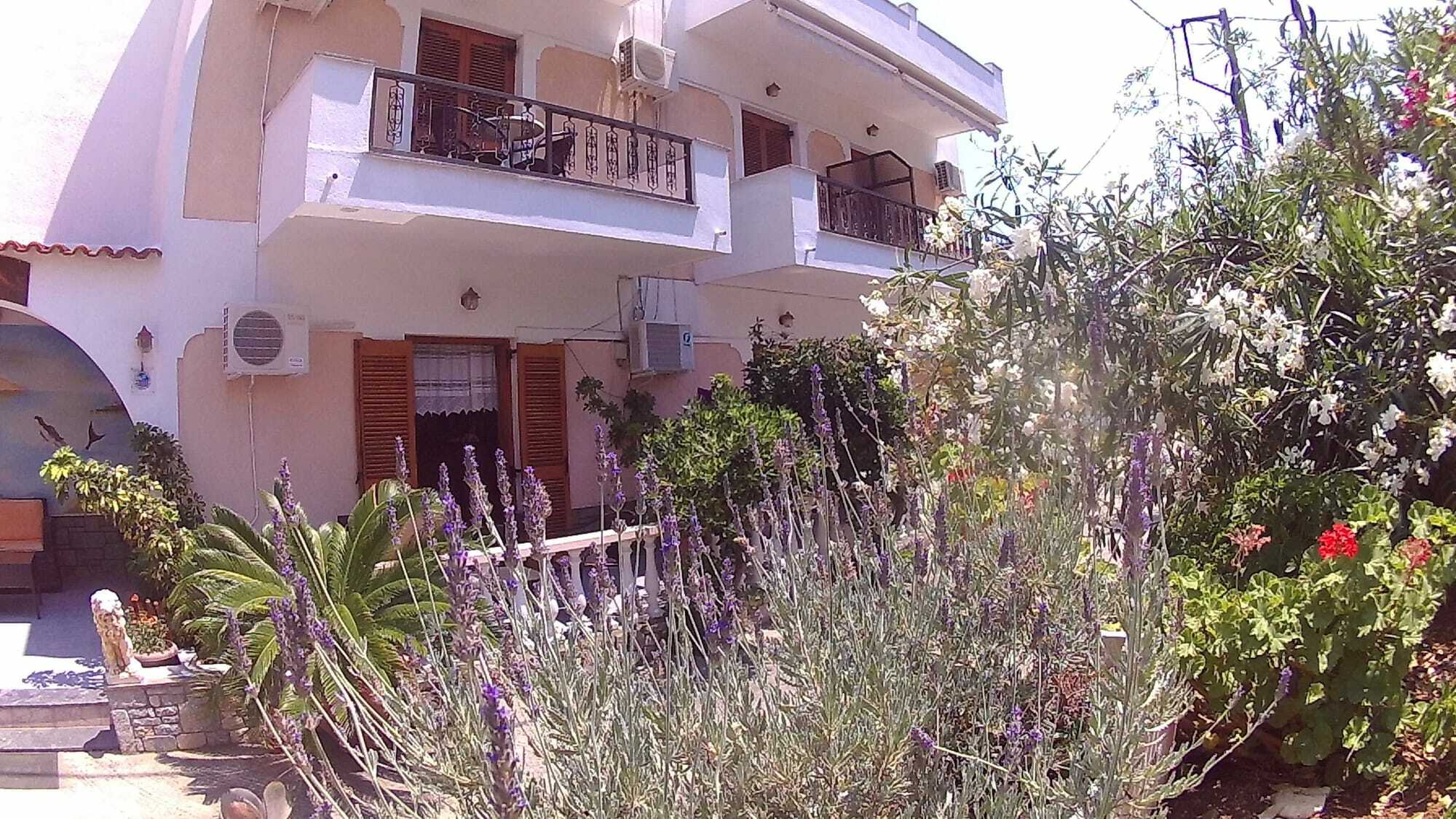Gorgona Hotel Patitiri  Bagian luar foto